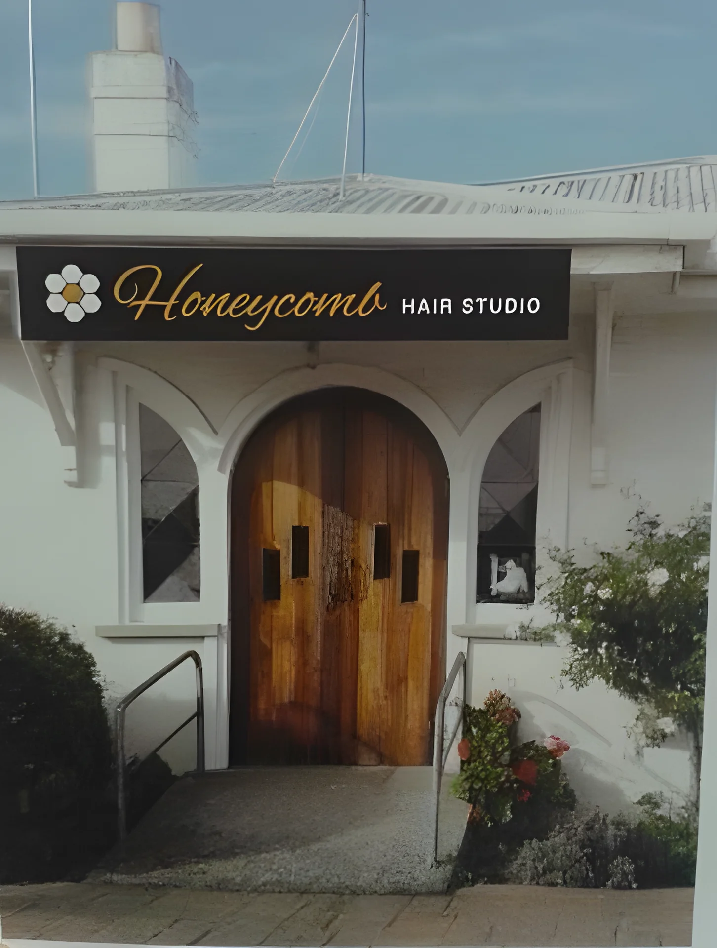 The Honeycomb Hair Studio villa on Southland Road, Hastings